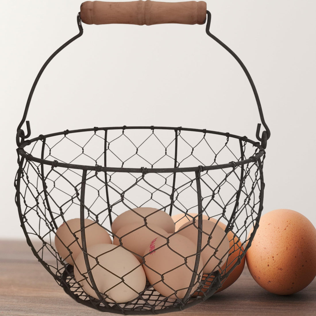 Health Benefits of Eggs - And why they’re called “nature’s multivitamin”